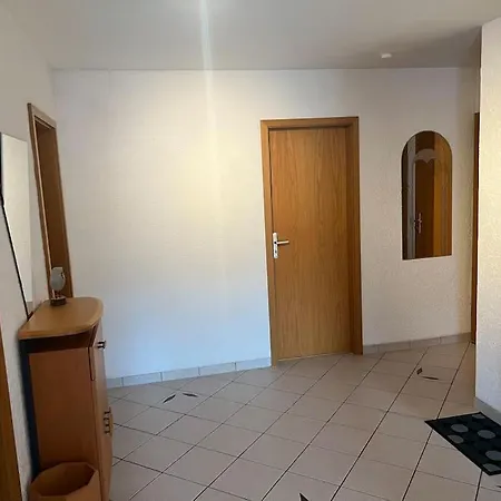 Schwarzwald-luft 3,5 90qm Mit Doppelgarage Apartman